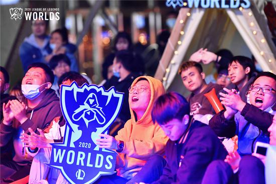 Riot Games 2022年影响报告解析与展望